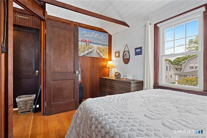 36 White Sands Beach Road Photo 19