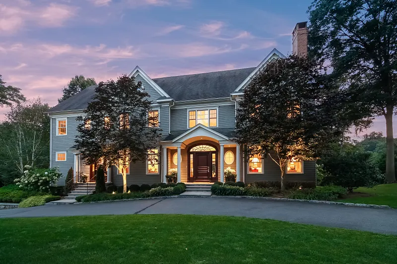 27 Woodside Avenue Photo 1