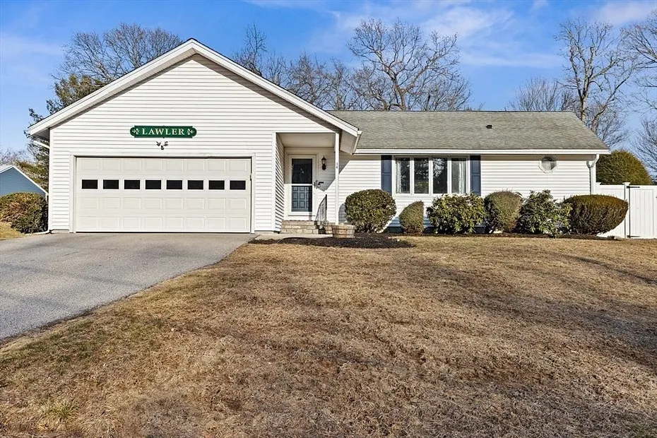 34 Inman Rd Photo 40