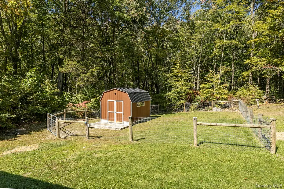 36 Appaloosa Lane Photo 36