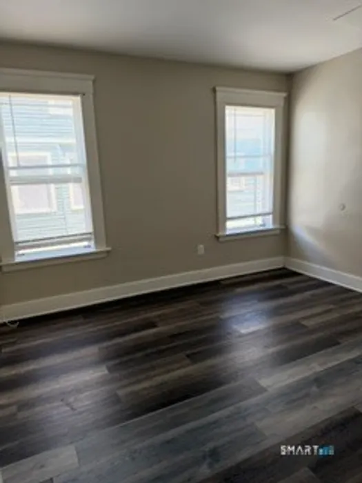 119 Hobart Street  #2nd floor Photo 14