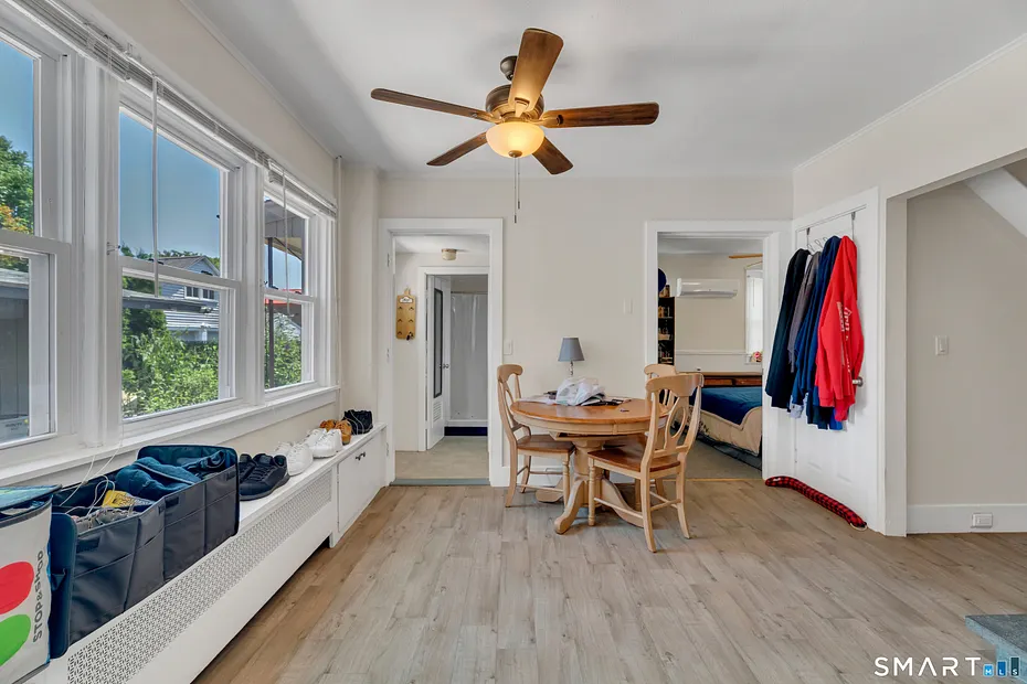 296 Mitchell Street Photo 16