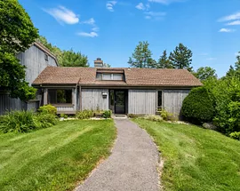 440 Heritage Village  #B