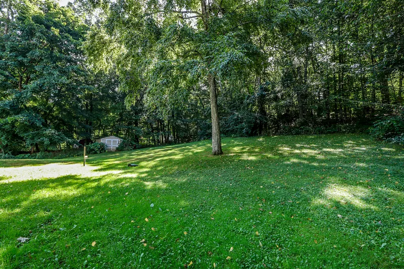 7 Parmalee Park Place Photo 17