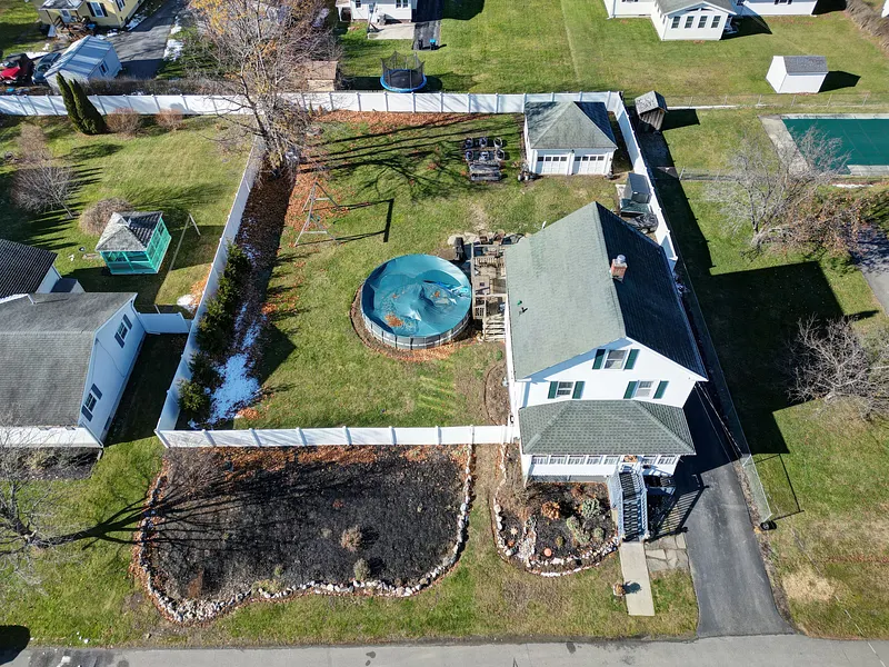 25 Calumet St Photo 53