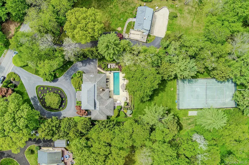 45 Jackson Road Photo 7
