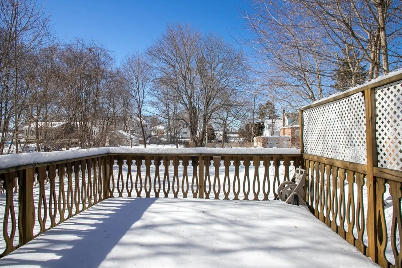 7 Leamy St Photo 6