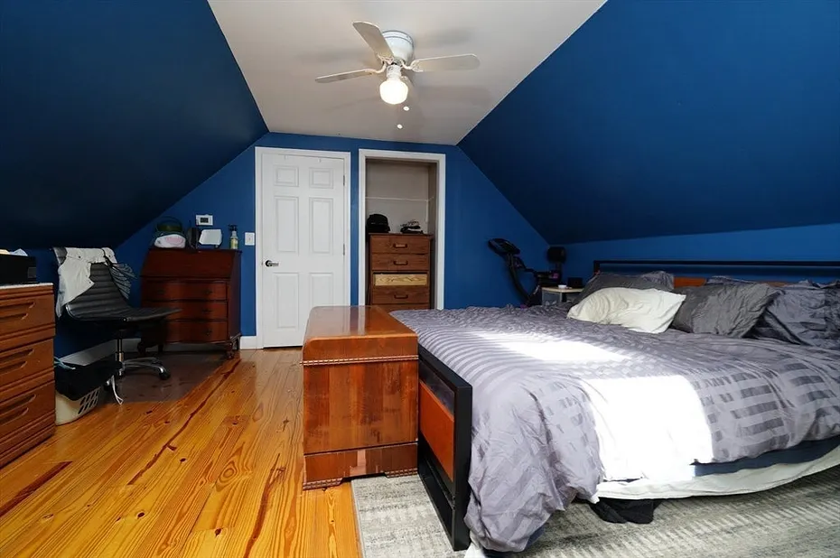 31 Floyd St Photo 19