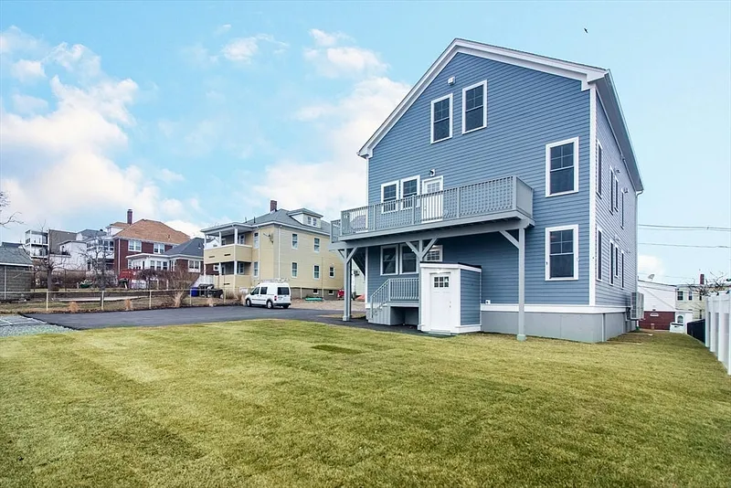 36 Orient Ave #2 Photo 39