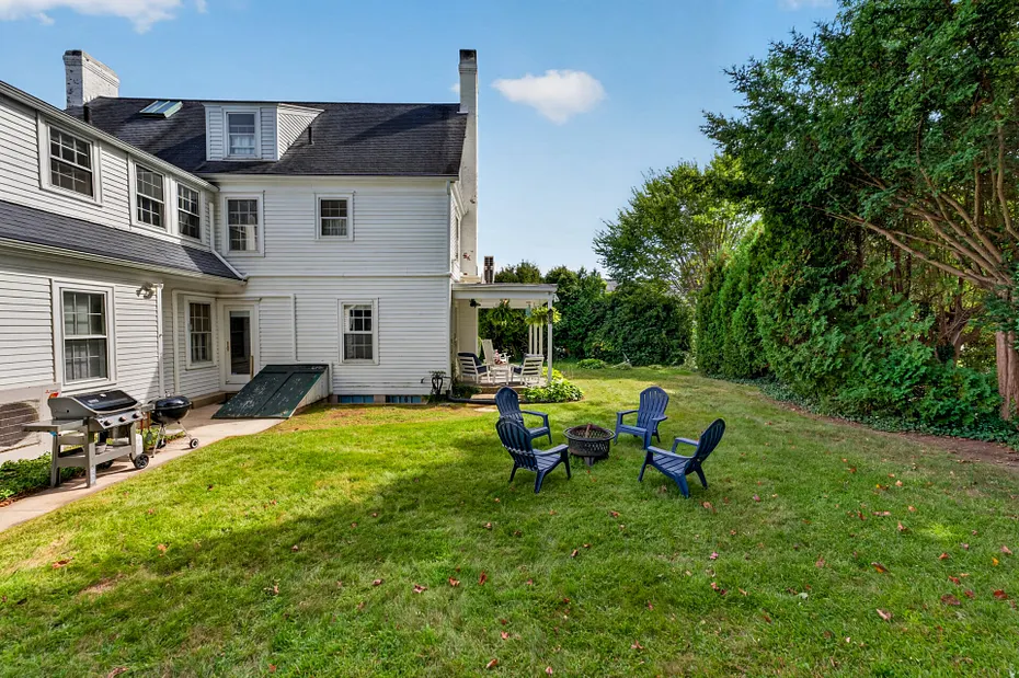 39 Glenwood Avenue Photo 5