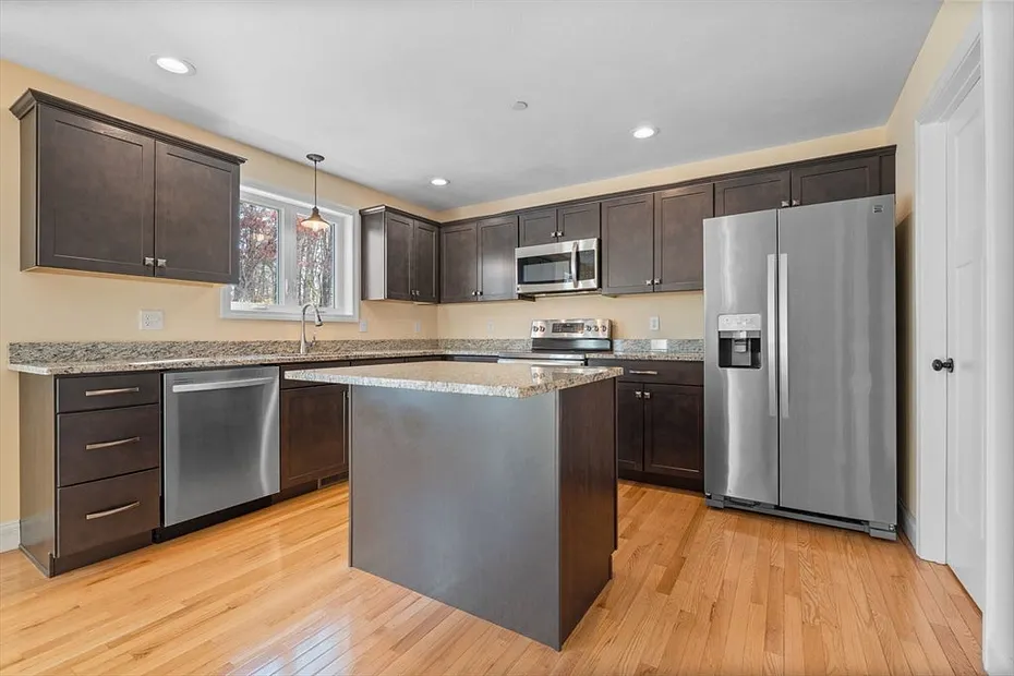 11 Rockingham Road  #H Photo 5