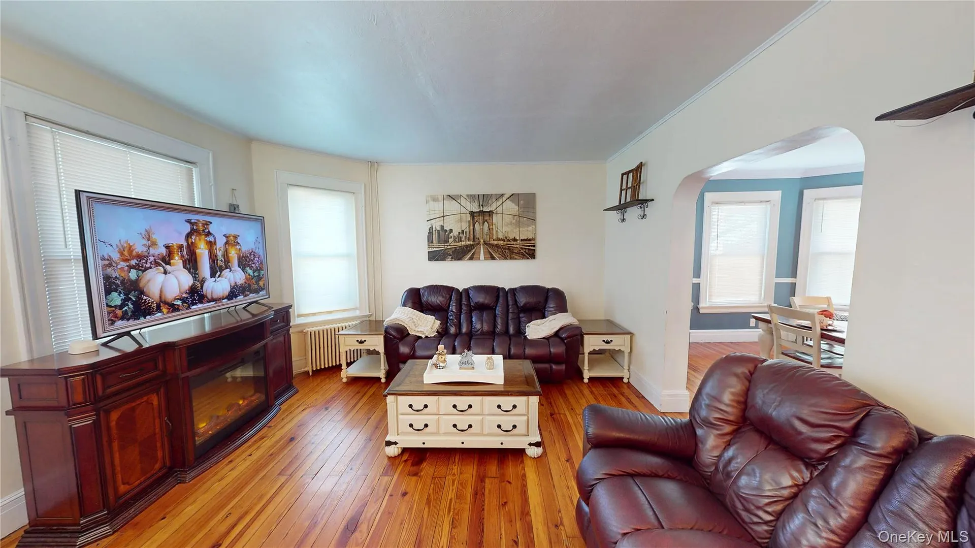 88 Grand Avenue Photo 7