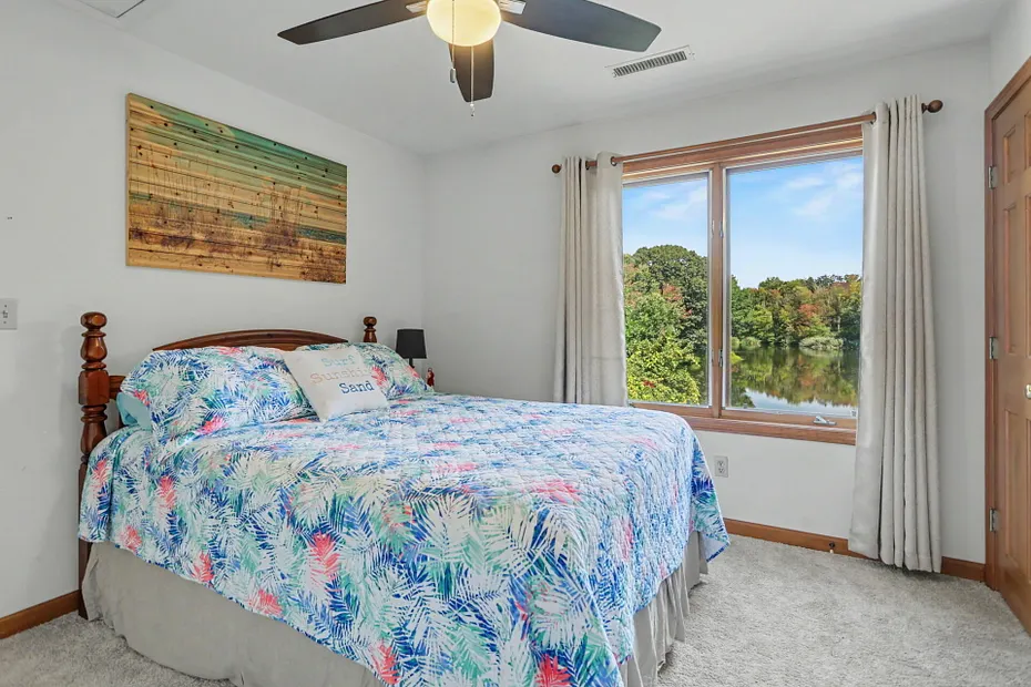 94 Tomlinson Road Photo 21