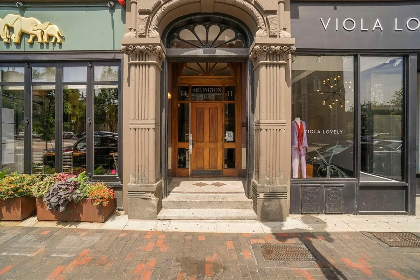 1411 Washington Street  #15 Photo 1