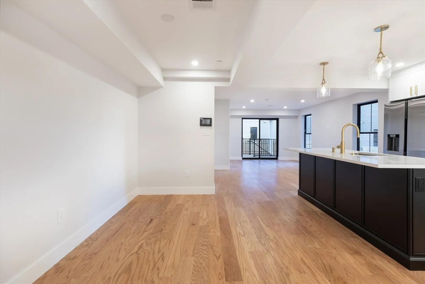 148 Falcon St #1 Photo 5