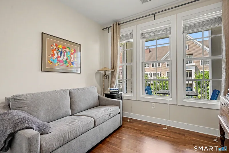77 Havemeyer Lane  #410 Photo 28
