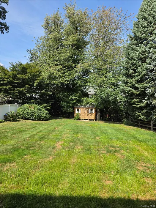 3 Emerson Place Photo 5