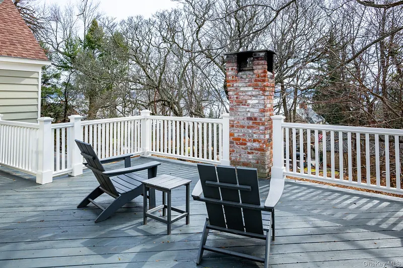 23 Clinton Avenue Photo 21