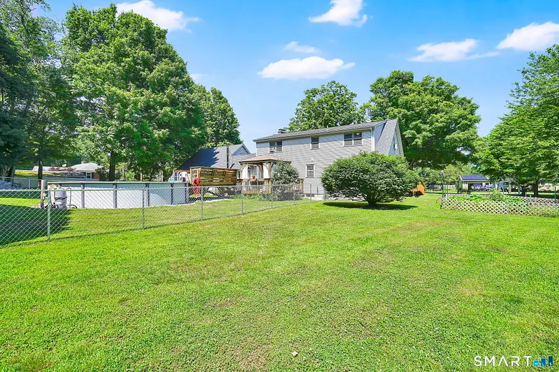 132 Cooper Lane Photo 6