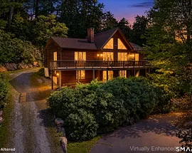 78 East River Road