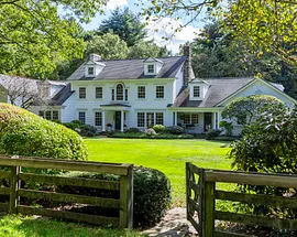 6 Pine Hill Road
