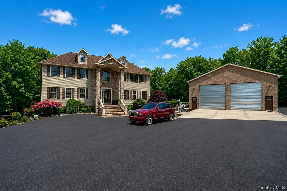 210 Grey Road Photo 9