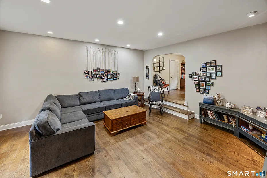 130 Fairhaven Drive Photo 24