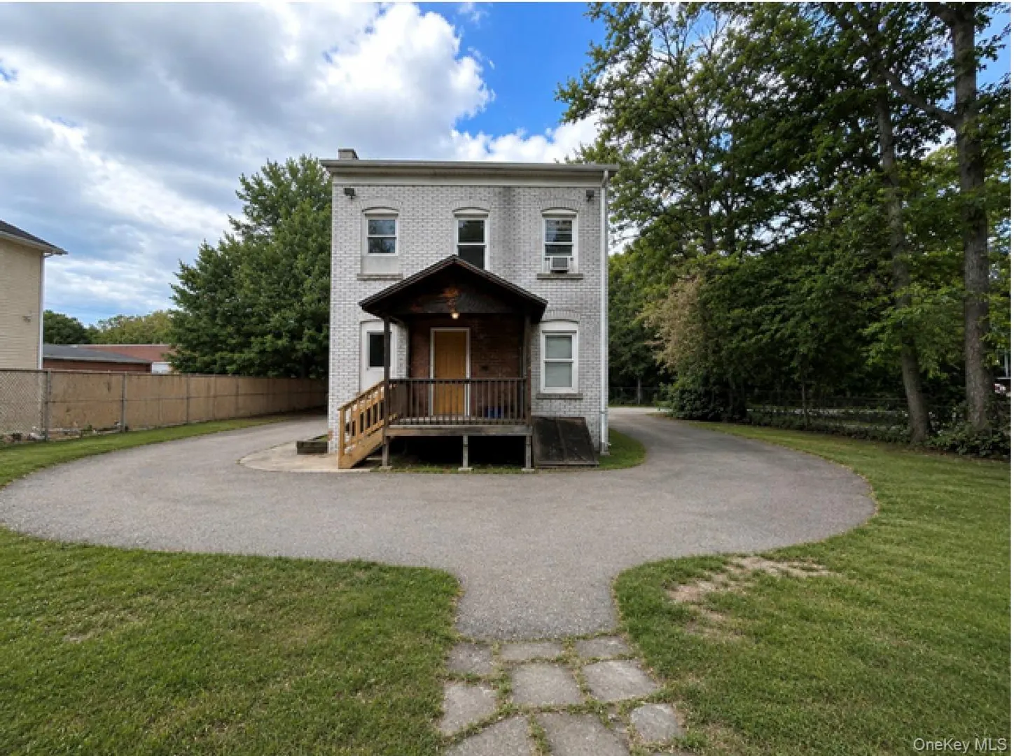 7 Columbus Street Photo 1
