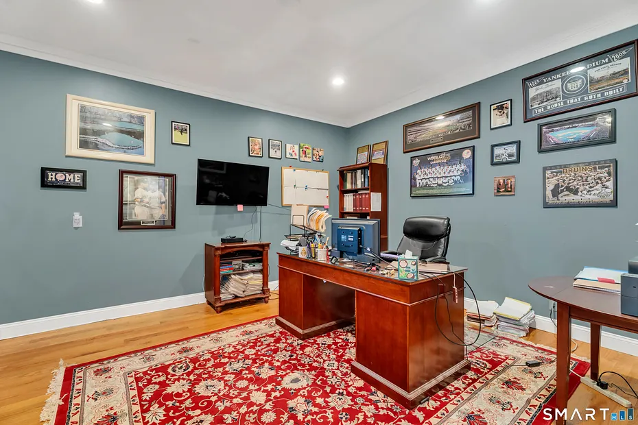 296 Mitchell Street Photo 7
