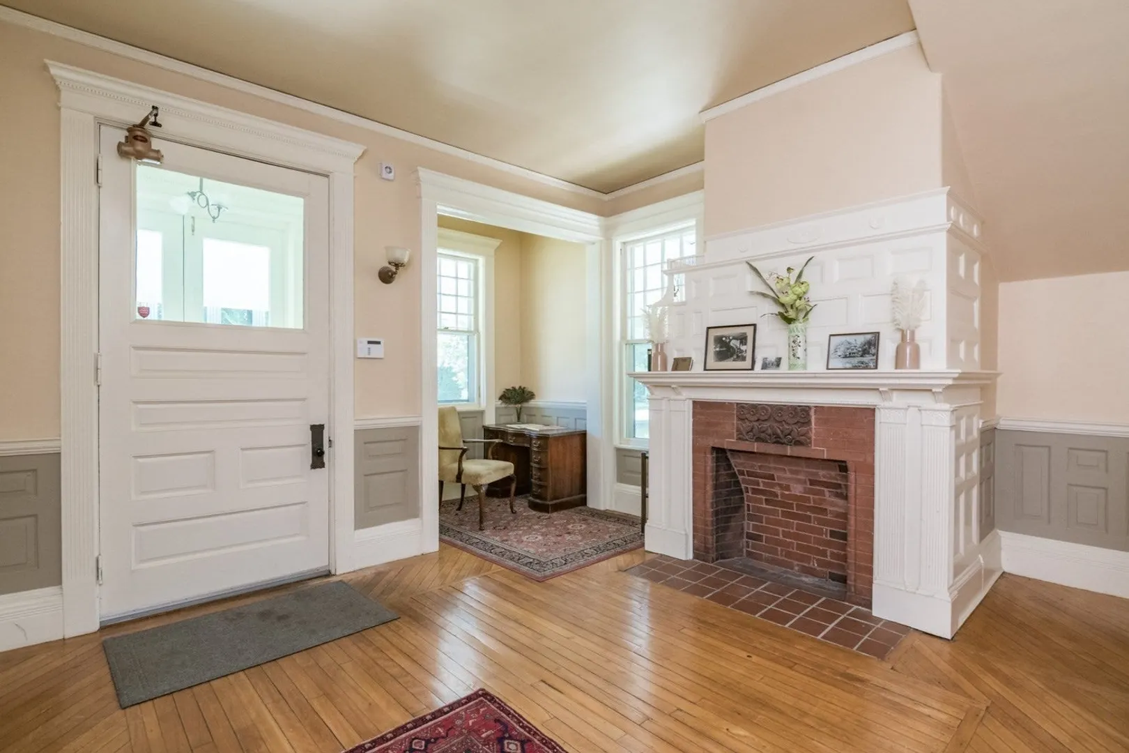 10 N Main St  #5E Photo 4