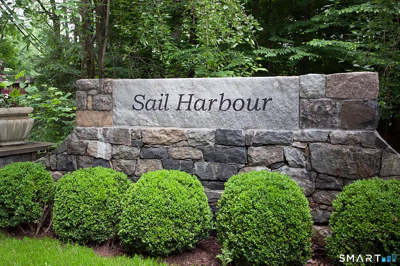 32 Sail Harbour Drive Photo 39