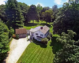 106 Spectacle Lane