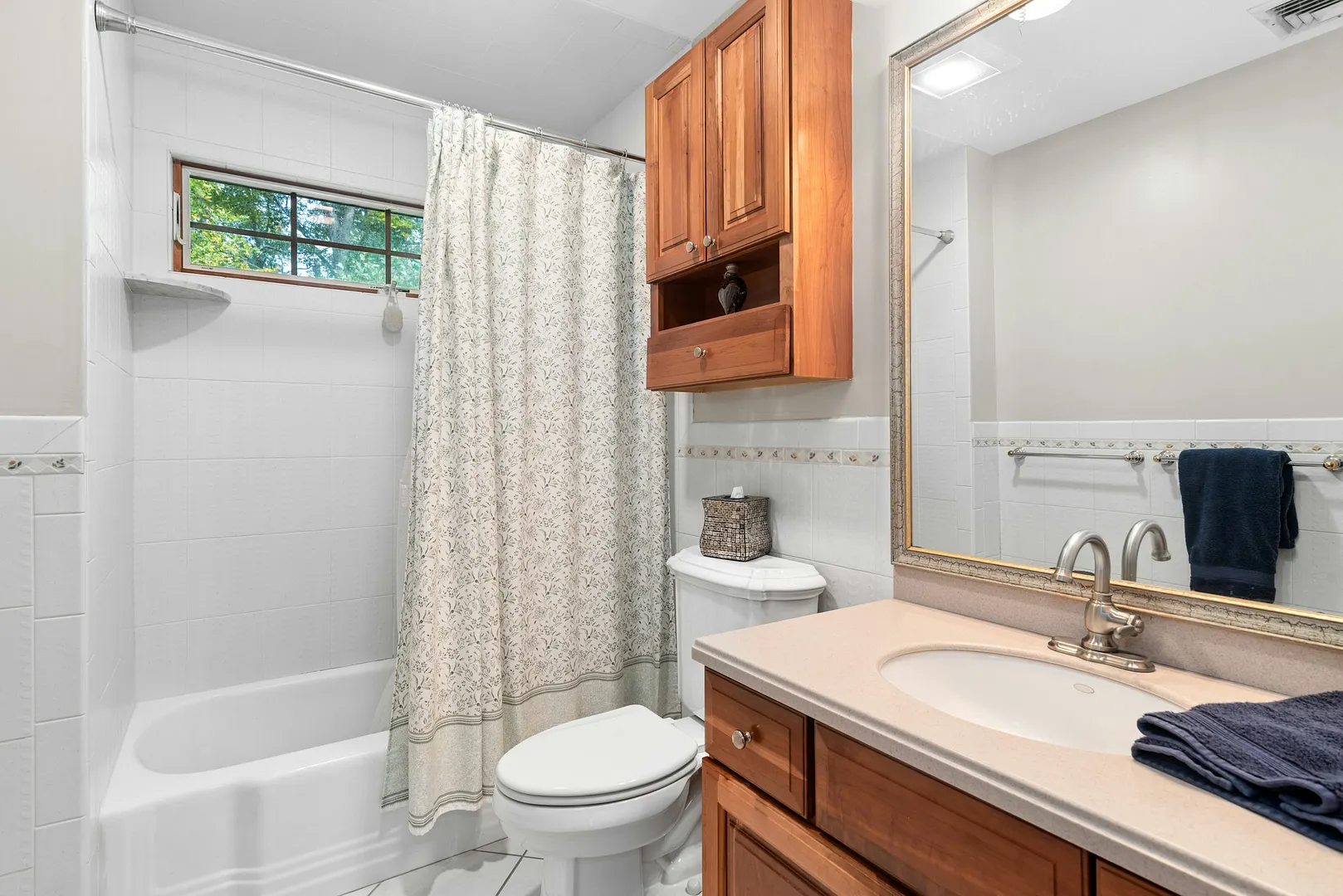 35 Aspen Ledges Road Photo 12