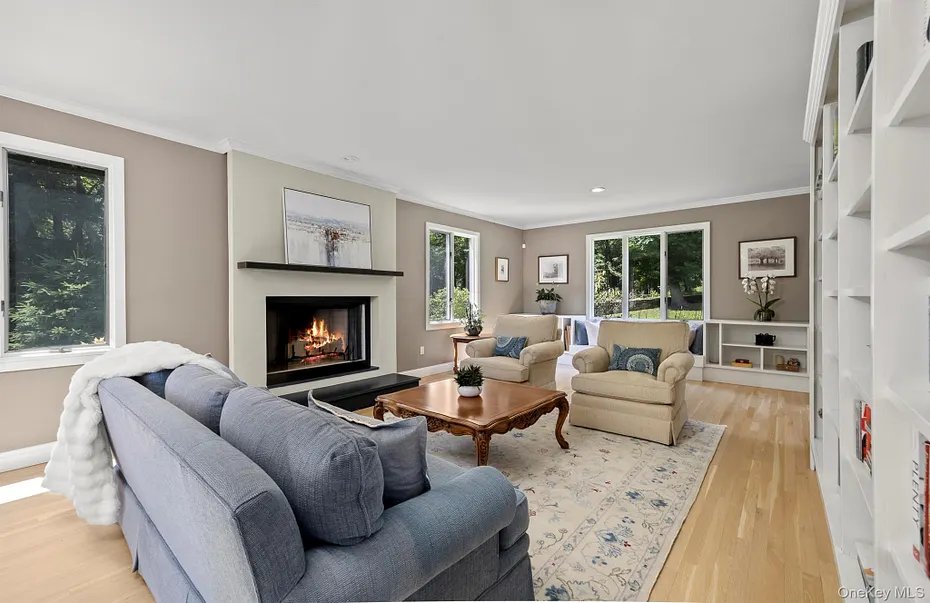 12 Hilltop Road Photo 18