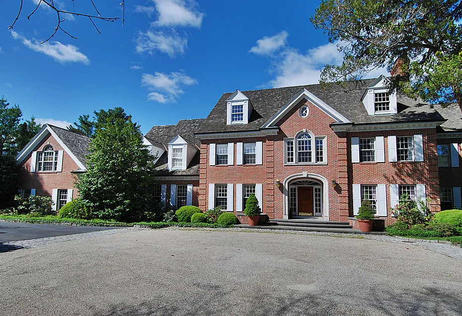 86 Clearview Photo 1
