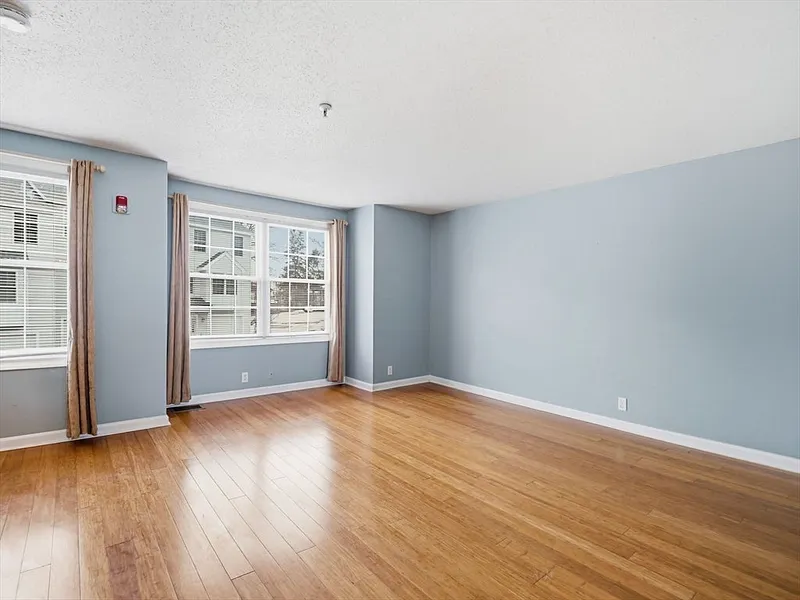 57 Wannalancit St  #11 Photo 14