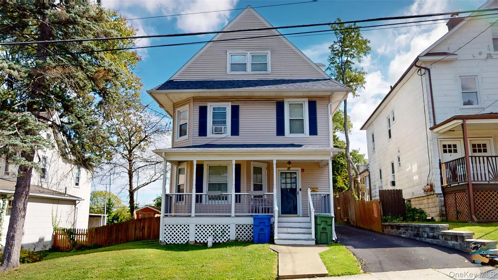 88 Grand Avenue Photo 1