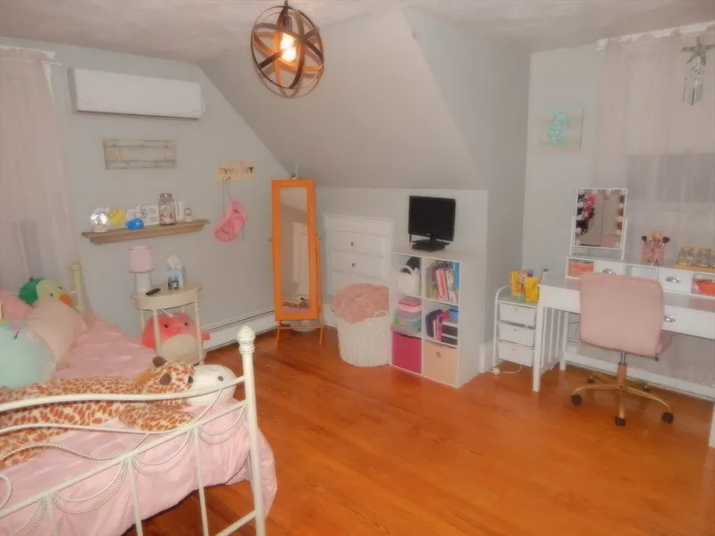 20 Virginia Ter Photo 26