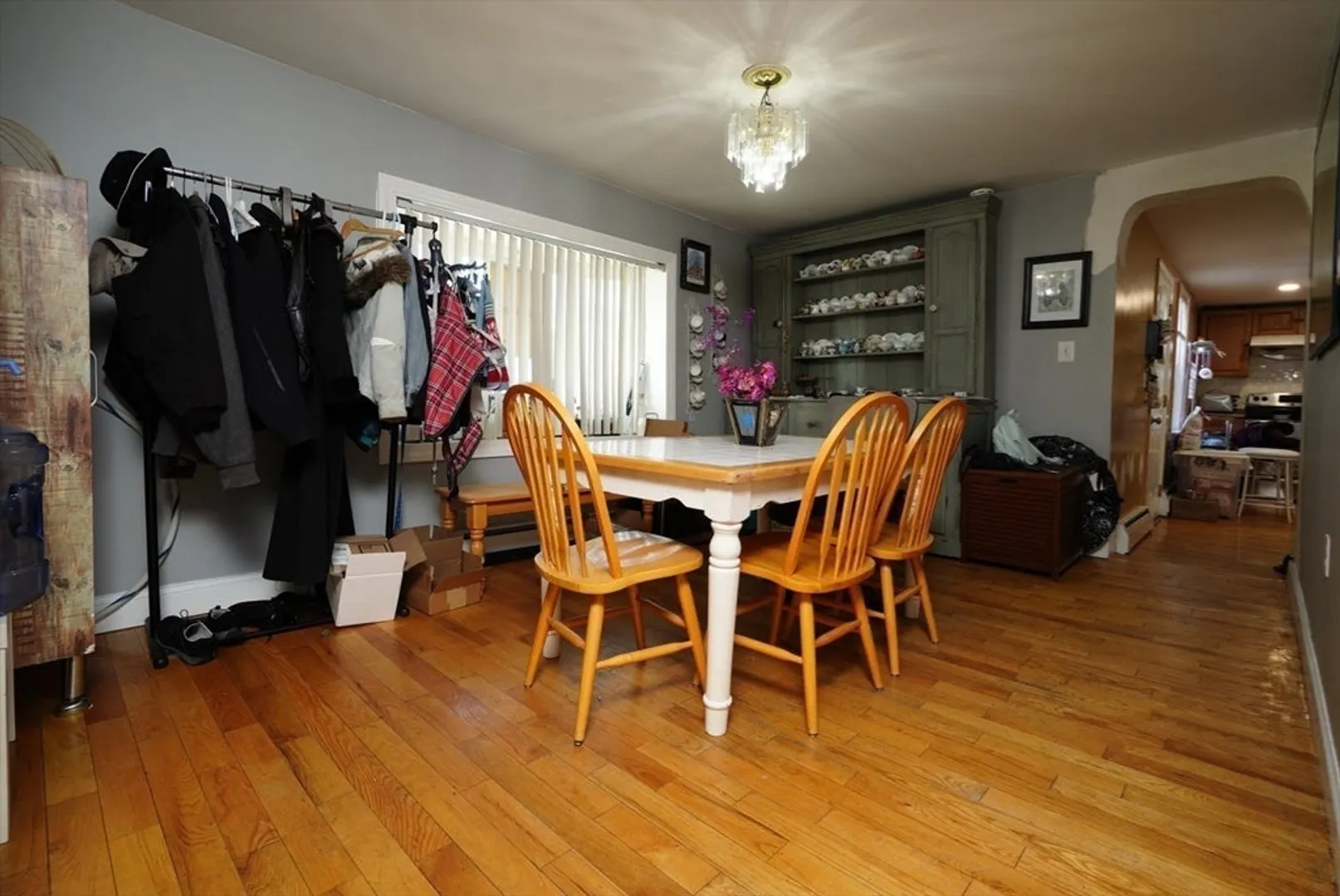 31 Floyd St Photo 8