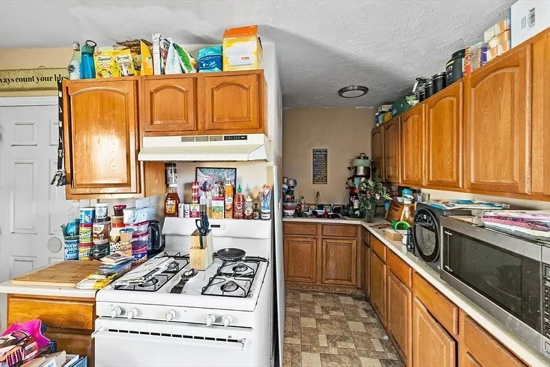 42 Godfrey St Photo 27