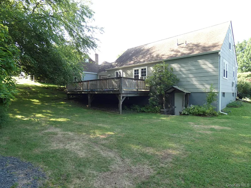 28 Hilltop Drive Photo 5