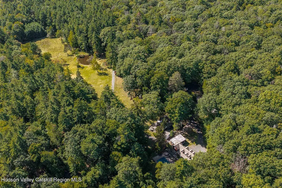 2673 Glasco Turnpike Photo 75