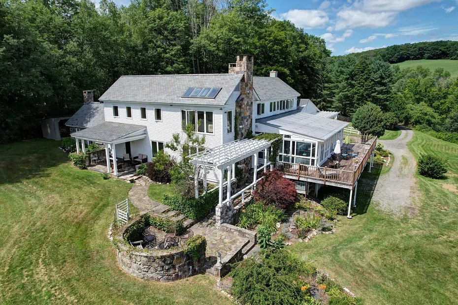 600 Bee Hill Rd Photo 33