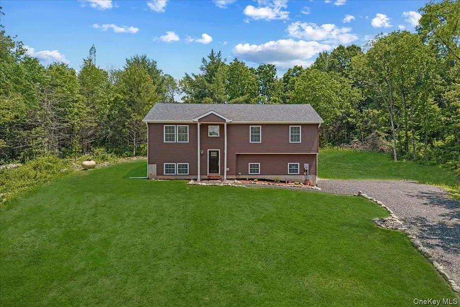 3368 State Route 208 Photo 1