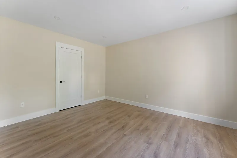 59 Myrtle Boulevard Photo 23