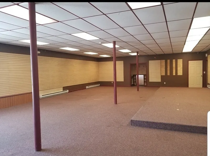2 Fairlawn Ave #2 Photo 8