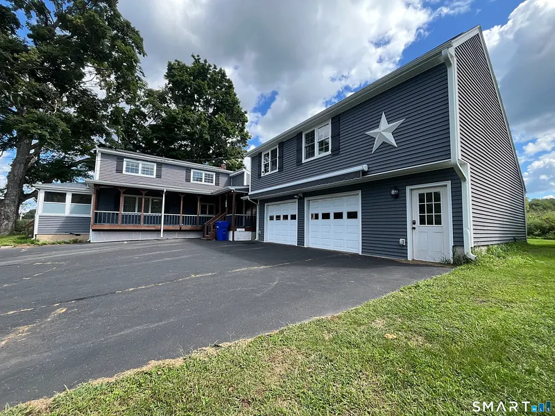 303 Somers Road Photo 34