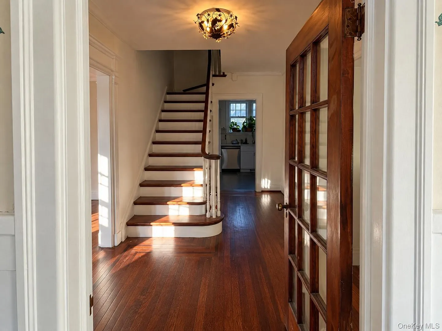 219 White Plains Road Photo 2