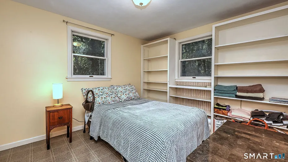 22 Central Avenue Photo 23