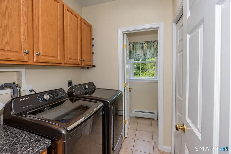 146 Long Hill Road Photo 12